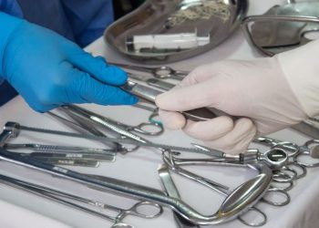 Львівські кардіохірурги успішно провели десяту операцію Феррацці та врятували життя 50-річному пацієнту –