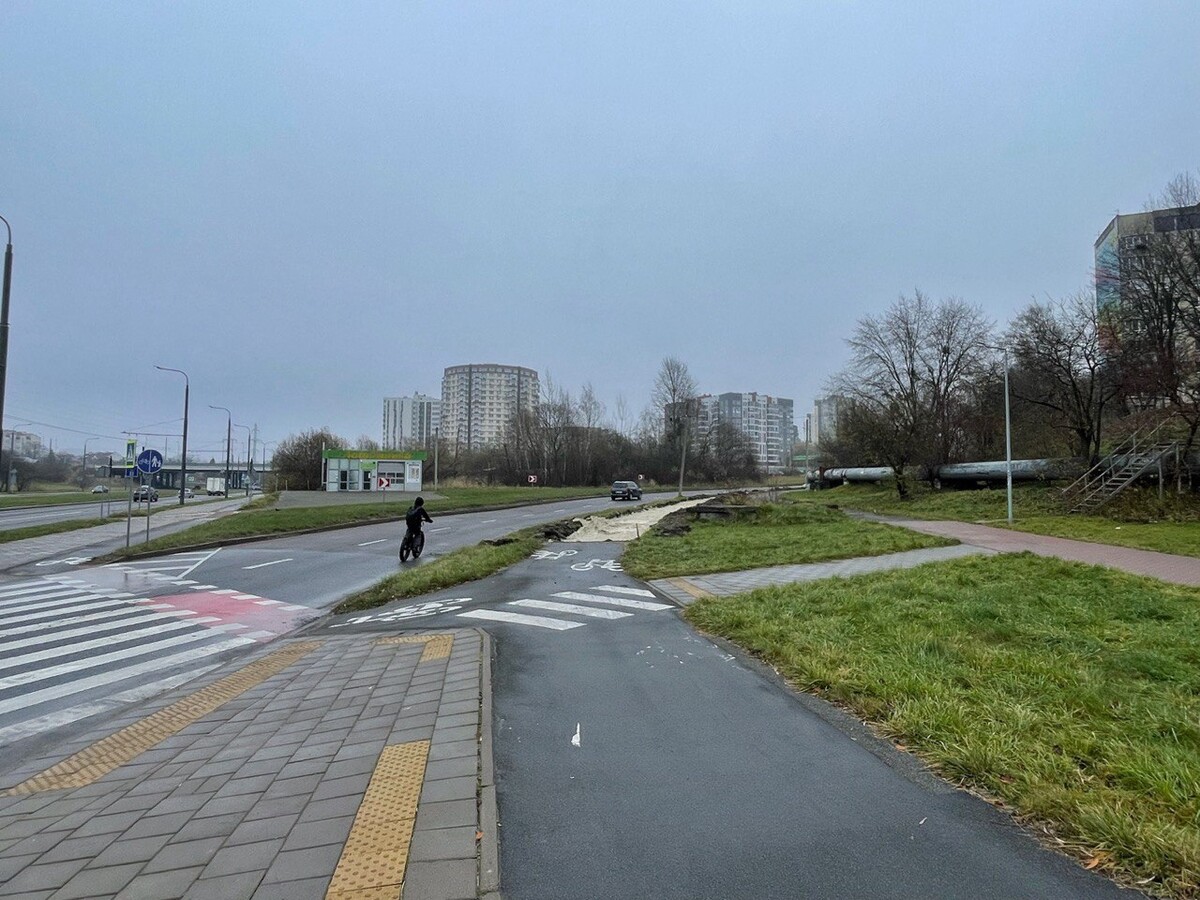 Фрагменти існуючої велоінфраструктура та ділянки, де її щойно почали прокладати