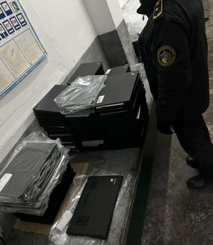 Партію вживаних ноутбуків на 1 млн грн намагались провезти через Шегині