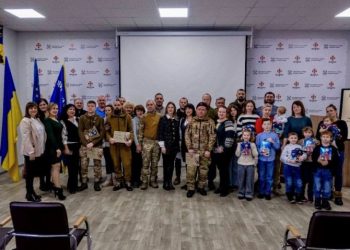Родинам ветеранів з Черкащини передали сертифікати на житло — Новости Черкасс