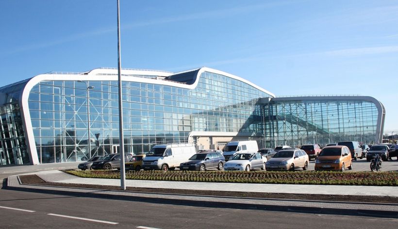 аеропорт львів