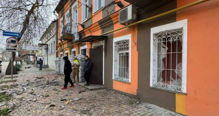 Наслідки обстрілів / Херсонська МВА