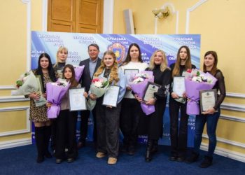 5 черкащан тримуватимуть стипендію для обдарованих дітей — Новости Черкасс