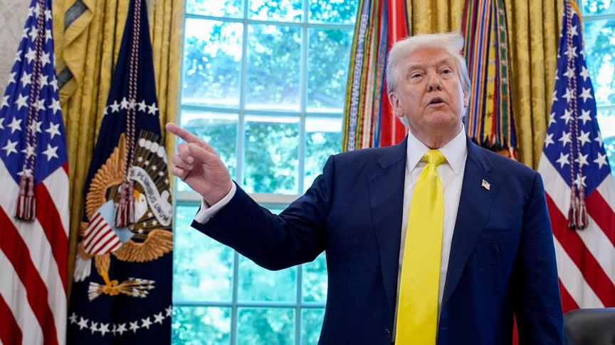 Президент США Дональд Трамп Президент США Дональд Трамп