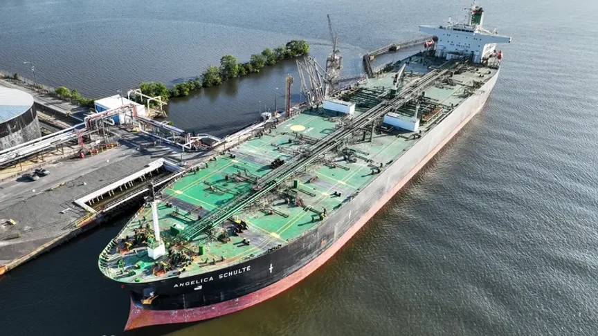 Нафтовий танкер Sagitta