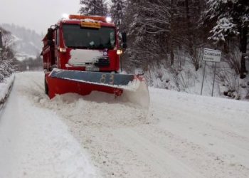 Через негоду на Львівщині дорожні служби працюють у посиленому режимі — Львівщіна