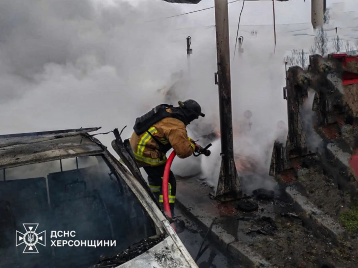 Пожежа на АЗС у Херсоні / Фото ДСНС Херсонщини