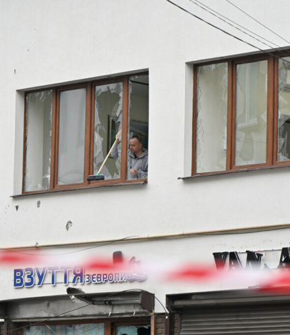 У Львові бізнесу та мешканцям виплатять компенсації за пошкоджене майно після нічного теракту