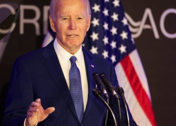 Байден звинуватив Трампа у намірах «вкрасти» проміжні вибори | Світ
