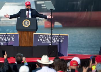 Трамп заявив, що «має право» на третій президентський термін | Світ
