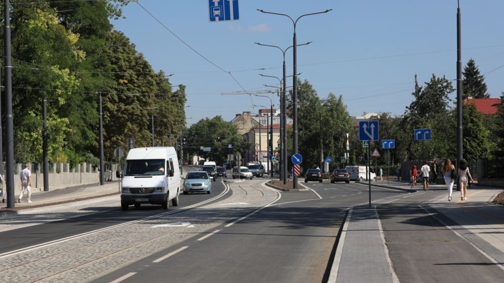 Львів: Зміни в дорожньому русі та паркуванні на кількох вулицях