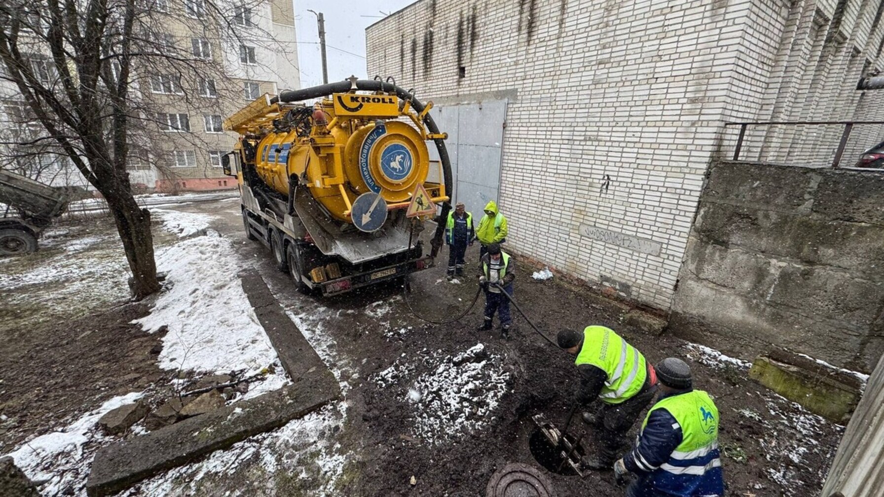 Львівводоканал успішно ліквідував 406 поривів водогонів за зиму