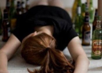 Матір зі Львівщини оштрафували за тиждень пияцтва і недогляд за дитиною — Львівщіна