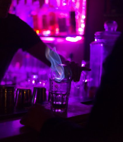 Власницю бару на Львівщині оштрафували за перебування дитини в закладі уночі