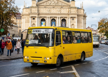 6А - маршрутка в центрі