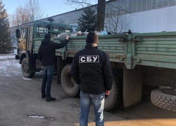 На Львівщині викрили військових на розкраданні запчастин