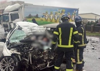 Біля Львова повністю перекрили трасу через ДТП з травмованими — Львівщіна