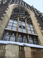 У львівському храмі проведуть екскурсію за донат для відновлення вітражів – 01