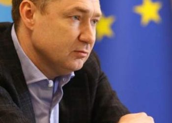 Голова ЛОВА відреагував на критику мера щодо меморандуму про аеропорт