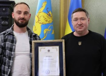 Козицький відзначив медика, який рятував потерпілих під час атаки на Львів — Львівщіна