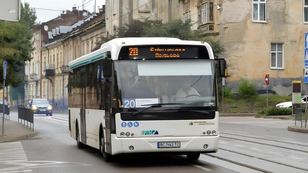 Львів поповнив свій транспортний парк: на маршруті №20 тепер курсує 16 автобусів