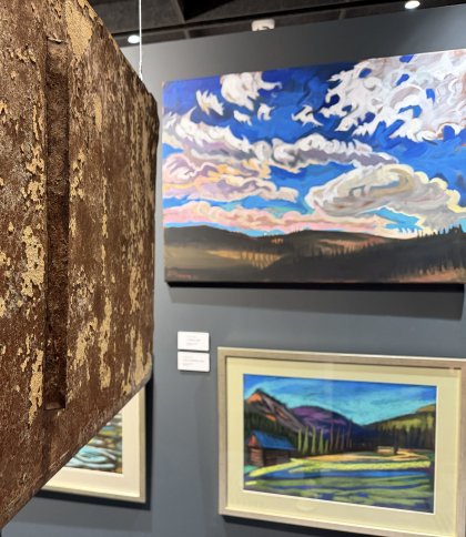 Мистецтво після паузи: у ZAG відкрили виставку робіт українських захисників