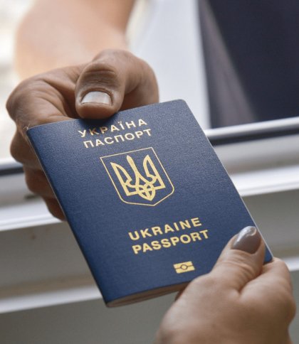 Прикинувся багатодітним: на кордоні з Львівщиною викрили підприємця з фальшивими документами