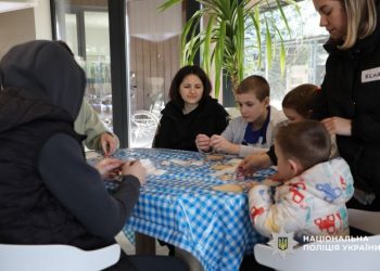 Поліція та капелани організували для родин загиблих поліцейських активний відпочинок у дитячому таборі — Новости Черкасс