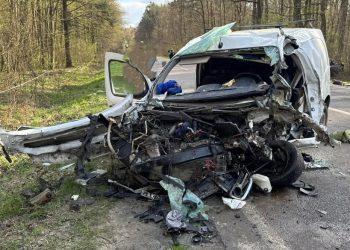 Трагедія на трасі Львів-Самбір: п’ятеро осіб, зокрема діти, постраждали в ДТП –