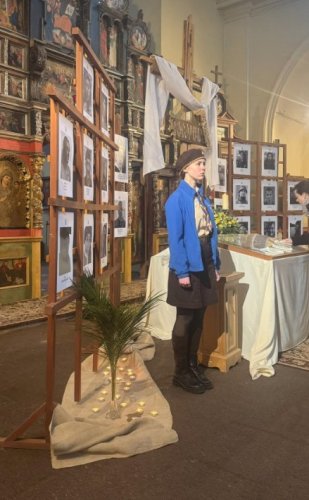 Плащаниця в церкві Святого Климентія Шептицького