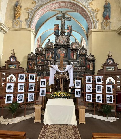 Плащаницю у львівському храмі оздобили портретами загиблих військових