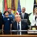«Стріляли прямо в голову і всі падали». Трамп розповів на зустрічі з дітьми про вбивства іранських протестувальників та ядерну зброю — Independent | Світ