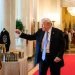 Американські урядовці хвалять Трампа в середньому в кожному шостому реченні — NYT | Світ