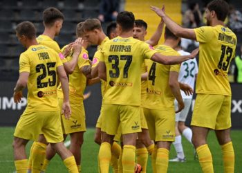 Чернівецька “Буковина” у статусі чемпіона 1-ї ліги розгромила полтавську “Ворсклу” 6:0. Огляд і думки тренерів | Спорт