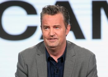 У США засудили асистента Метью Перрі через смерть актора | Світ