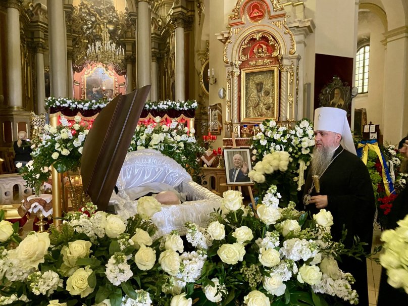 Митрополит Епіфаній помолився за упокій Степана Кубіва