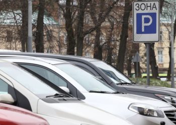 Новий майданчик для паркування на вул. Драгоманова: зміни в організації руху –