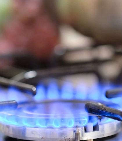 У місті та 16 селах на Львівщині понад добу не буде газу