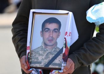 Уманська громада попрощалася із захисником України Віталієм Животовським — Новости Черкасс